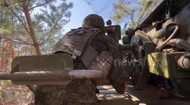 Russia claims its self-propelled guns 'Hyacinth-S' destroyed Ukrainian positions in Lyman