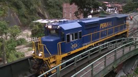 1 dead, 2 injured after train derails in Peru