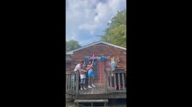 Mother-to-be has a heartwarming reaction to the gender reveal of her upcoming baby *Heartfelt*