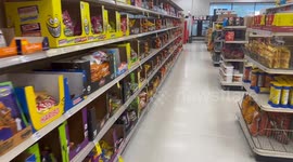 Halloween Candy Everywhere | Grocery Stores in the USA are filled with Candy | Do we need so much Candy? Tons of Candy on shelves in the US for Halloween | Trick or Treat Time in America