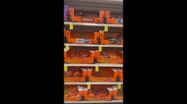 Halloween Candy Everywhere | Grocery Stores in the USA are filled with Candy | Do we need so much Candy? Tons of Candy on shelves in the US for Halloween | Trick or Treat Time in America
