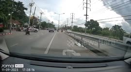 World's worst escape! Suspect trips over while trying to jump from police truck