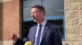 Steve Baker claims a small number of unionists are holding DUP back from Stormont return
