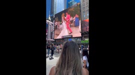 'Unforgettable!' - Couple's sweet wedding dance takes over Times Square on their anniversary
