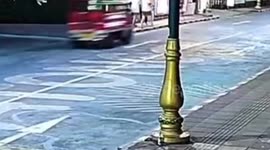 Tourist injured when tuktuk hits him while stepping off curb