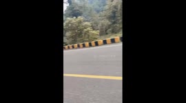 Terrifying moment: Fuso truck's uncontrolled roll-off on Bukittinggi highway