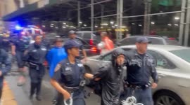 US; More Than 100 Demonstrators Arrested After Climate Protest In New York City