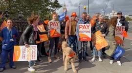 NHS consultants and junior doctors start joint strike in England