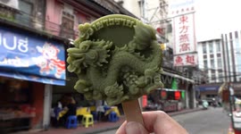 Ice cream maker creates Chinese dragon and lion-shaped ice lollies based on famous Chinatown
