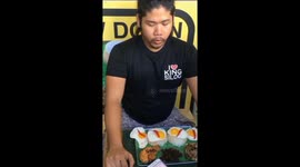Foodie devours four spicy breakfast meals in under a minute
