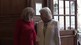 Queen visits National Library in Paris, France