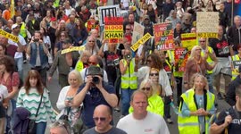 Thousands march through London in huge anti-ULEZ protest