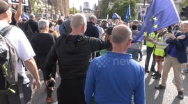 “You LOST!” EU supporters face off with anti-ULEZ protesters as marches meet up in London