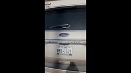 Angry Lady Gives Weirdly Aggressive Compliments