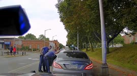 Suspect Drags State Trooper During Traffic Stop in Brockton, MA, USA