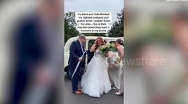 Blind bride lets guests