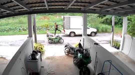Motorcycle without any rider mysteriously rolls away outside home