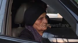 Thousands of ethnic Armenians flee Nagorno-Karabakh