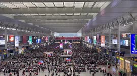 China's 8-day National Day holiday sparks travel, consumption frenzy