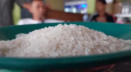 Woman suffers sore throat and dizziness after accidentally eating synthetic rice in Indonesia