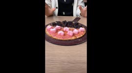 Blackpink k-pop pizza with cookie and marshmallow toppings amazes fans in Thailand