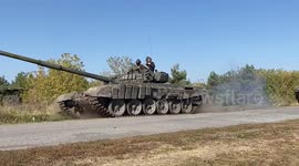 Russia shows fresh conscripts training with tanks and machine guns