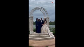 Woman wows her parents at her vow-renewal ceremony by telling them she's pregnant!