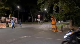 Anti ulez protesters camp overnight in residential area thinking, mistakenly, they're protesting outside Mayor Khan's home in Tooting, London, much to the annoyance of local families who needed to get their kids to sleep