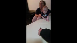 DUPLICATE Toddler tries to eat toad before adults step in