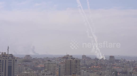 The Palestinian factions occupied five Israeli settlements adjacent to the Gaza Strip, captured a number of settlers, entered them into the Gaza Strip, and burned a large number of settlements, including the most important city of Ashkelon, adjacent to th