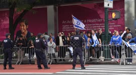 Pro-Palestine and pro-Israel rallies separated by police in New York