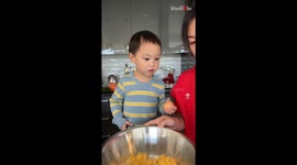 Boy bursts into tears when mother pulls the egg-crack prank on him *Hilarious*