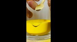 Artist skilfully makes three emojies with sand in a glass *Amazing Sand Art*