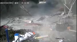 Massive blast rocks Chinese restaurant during pre-opening test