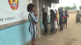Mozambicans vote in local elections