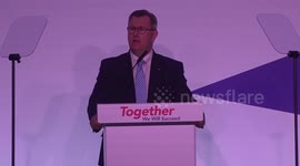 Sir Jeffrey Donaldson addresses conflict in Israel at DUP conference in Belfast, Uk