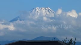 Japan: Time-Lapse Of Snow-Capped Mount Fuji