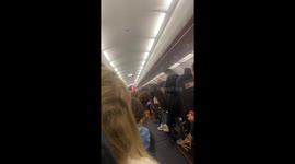 Groans heard as easyJet flight cancelled after passenger 'defecated on floor'