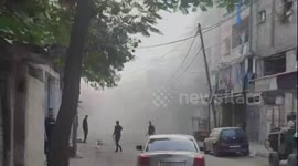 Israeli smoke bombs cover Beit Lahia in northern Gaza Strip