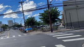 Homeless Situation in Hawaii | USA homelessness out of control | People living on the streets next to shopping area | prices in Hawaii so high more and more people homeless | prices in Hawaii surge and more people homeless every year