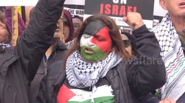Around 100,000 demonstrators march through London in support of Palestine