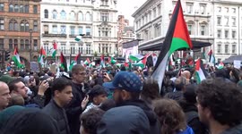 Central London flooded with pro-Palestine protesters for the second weekend in a row amidst Middle East crisis