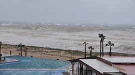 Mexico: Hurricane Norma Brings Heavy Rains And Strong Winds To Baja California 2