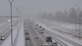 Calgary's first snowfall of the season throws city into traffic chaos