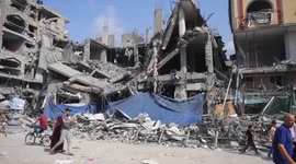 UN Start Food Distribution To Displaced People In Gaza