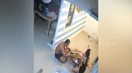 Pet cat pulls over couple's hotpot