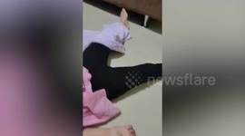 Mother shows amusing hack to stop daughter from sucking thumb