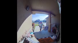 Delivery Driver Gets A Surprise