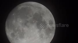 Almost full Hunter's Moon in 4k above Kent, UK