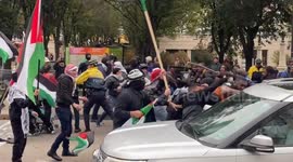 Street fight breaks out at Chicago pro-Palestine rally between opposing protesters
